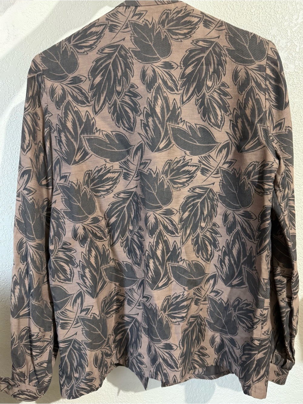 Women’s Tie-Neck Leaf Print Blouse - Taupe/Black - Picture 3 of 6